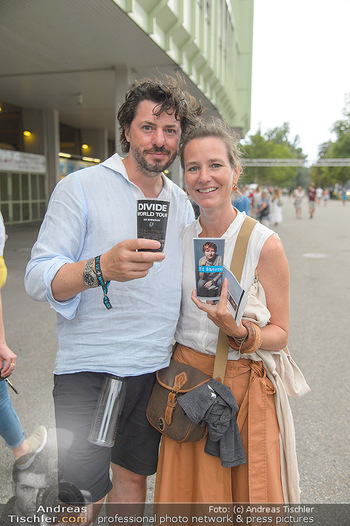 Ed Sheeran Konzert - Ernst Happel Stadion - Di 07.08.2018 - Thomas DORFER mit Susanne12