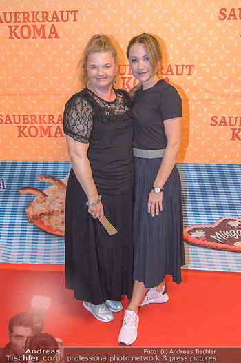 Kinopremiere Sauerkrautkoma - Village Cinemas - Do 09.08.2018 - Lisa Maria Potthoff, Ulrike BEIMPOLD18