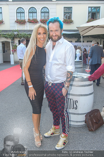 Runway Fashion Show - Kattus Sektkellerei - Do 06.09.2018 - Yvonne RUEFF, Franz-Josef BAUR12