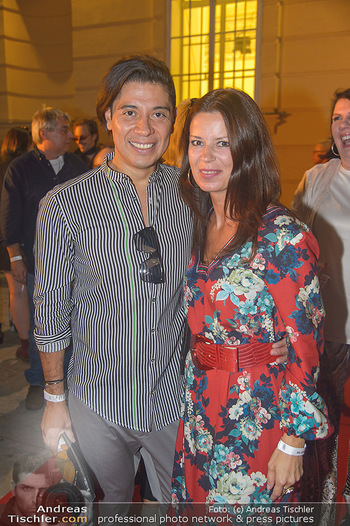 Vienna Fashion Week Opening - Zelt beim MQ MuseumsQuartier - Mo 10.09.2018 - Sabine KARNER, Alexis FERNANDEZ35