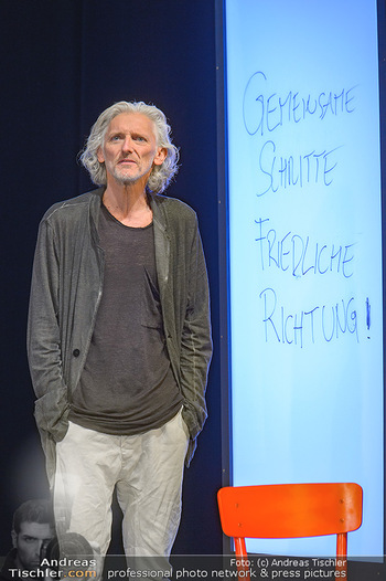 Bühnenfotos Die Wunderübung - Stadttheater Berndorf - So 07.10.2018 - 39