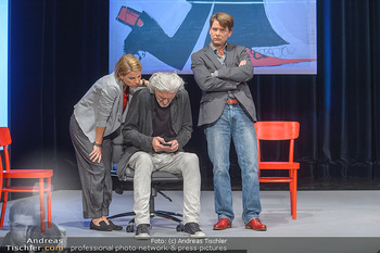 Bühnenfotos Die Wunderübung - Stadttheater Berndorf - So 07.10.2018 - 46