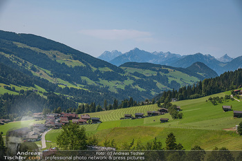 Österreich in Farben - Kärnten, Tirol, Südtirol - Do 18.10.2018 - Alpbach Tirol Alpbachtal Sommer Wetter Sonne Berge Alpen Dorf Id37