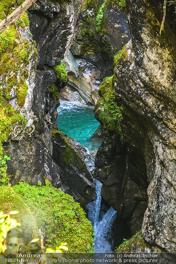 Österreich in Farben - Kärnten, Tirol, Südtirol - Do 18.10.2018 - Klamm Hintertux Falls Wasserfall Wasserloch Wasser Bach Trinkwas48