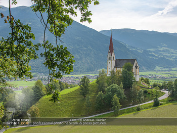 Österreich in Farben - Kärnten, Tirol, Südtirol - Do 18.10.2018 - St. Pankraz Sankt Pankratz Kirche Tirol Sommer Berge Alpen Dorf 59