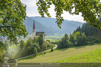 Österreich in Farben - Kärnten, Tirol, Südtirol - Do 18.10.2018 - St. Pankraz Sankt Pankratz Kirche Tirol Sommer Berge Alpen Dorf 62