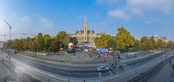 Game City Tag 2 - Rathaus Wien - Sa 20.10.2018 - Blick vom Burgtheater auf das Wiener Rathaus12