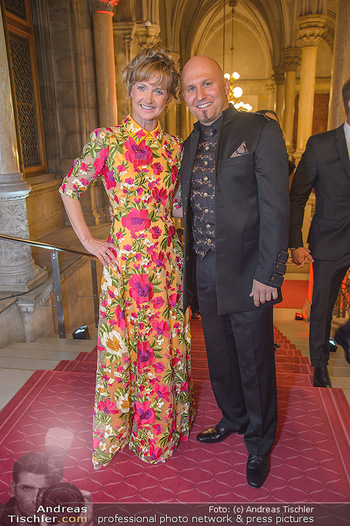 Life goes on Gala - Rathaus Wien - Sa 03.11.2018 - Emese ANTAL-DÖRFLER, Christian RIJAVEC25