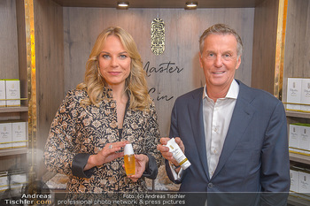 Master Lin Meaningful Luxury - MQ Museumsquartier, Wien - Mo 26.11.2018 - Rainer DEISENHAMMER, Elina GARANCA27