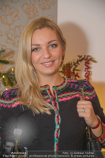 Marika Lichter X-Mas Cocktail - Privatwohnung Lichter - Mi 12.12.2018 - Lidia BAICH (Portrait)25