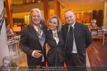 Jeanine Schiller Neujahrscocktail - Hilton am Stadtpark - Di 08.01.2019 - Waterloo Hansi KREUZMAYR mit Andrea, Günter LÖFFELMANN6