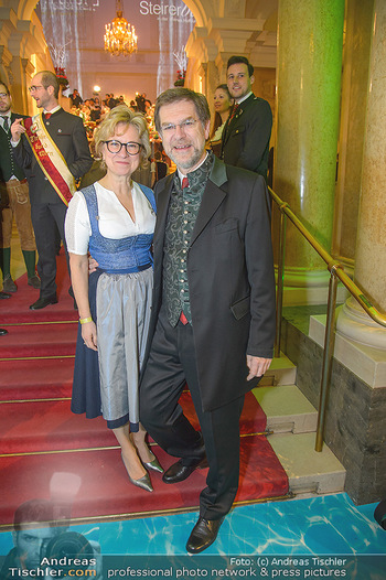 Steirerball - Hofburg Wien - Fr 11.01.2019 - Andreas ZAKOSTELSKY mit Ehefrau Eva4