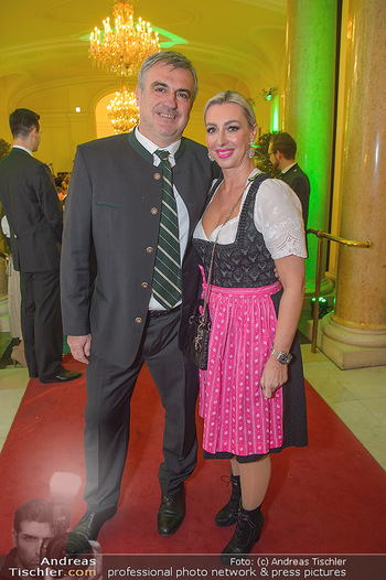 Steirerball - Hofburg Wien - Fr 11.01.2019 - Sabine WENGER mit Ehemann Peter6