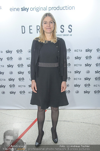 SKY Der Pass Premiere - Urania - Di 15.01.2019 - Christine SCHEIL15