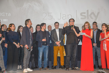 SKY Der Pass Premiere - Urania - Di 15.01.2019 - 130