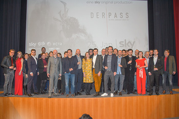 SKY Der Pass Premiere - Urania - Di 15.01.2019 - 141