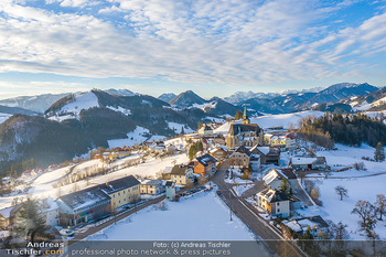 Österreich in Farben - Oberösterreich - Do 17.01.2019 - Maria Neustift bei Sonnenaufgang Luftbild Winter, Dort mit Kirch20