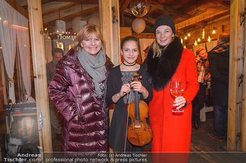 Winter Closing - Moet & Chandon Chalet - Di 12.02.2019 - Eva RADINGER, Allegra TINNEFELD, Valentine SANS14