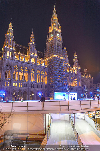 SuperFit Charity Eisstockschießen - Rathausplatz - Mo 18.02.2019 - Wiener Eistraum Eislaufplatz, Rathaus60