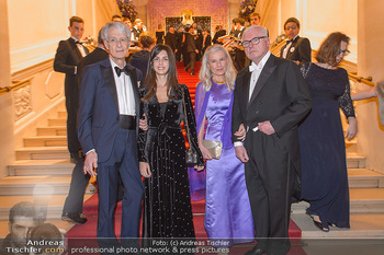 Kaffeesiederball - Hofburg Wien - Fr 22.02.2019 - Martino ZANETTI mit Tochter Beatrice, Hildegard und Markus HABSB52