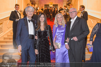 Kaffeesiederball - Hofburg Wien - Fr 22.02.2019 - Martino ZANETTI mit Tochter Beatrice, Hildegard und Markus HABSB53