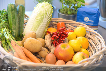 Fotoshooting Silvia Schneider - Div. Locations Österreich - Mo 25.02.2019 - Obst, Gemüse, Zutaten für gesundes Essen, Zitronen, Karotten, 23