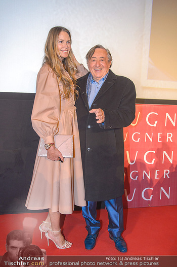 Elle MacPherson PK und Autogrammstunde - Grand Hotel und Lugner City - Mi 27.02.2019 - Elle MACPHERSON, Richard LUGNER29