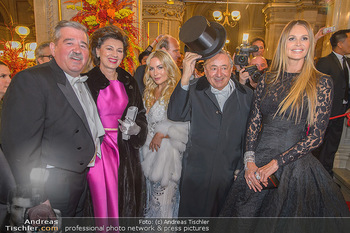 Opernball 2019 - Feststiege - Wiener Staatsoper - Do 28.02.2019 - 156