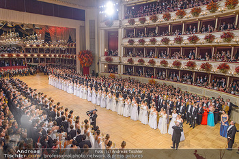 Opernball 2019 - Das Fest - Wiener Staatsoper - Do 28.02.2019 - Übersichtsfoto, Logenfoto, Blick aus Loge, Ballsaal, Eröffnung25