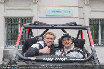 Masters of Dirt meets Bundeskanzler Sebastian Kurz - Bundeskanzleramt, Ballhausplatz, Wien - Do 14.03.2019 - Georg FECHTER, Gerhard MAYR8