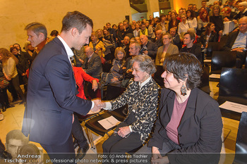 Ausstellungseröffnung Wien um 1900 - Leopold Museum - Fr 15.03.2019 - Gernot BLÜMEL begrüßt Elisabeth LEOPOLD und deren Tochter Ger43