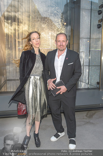 Swarovski Kunstinstallation - Swarovski Store Wien - Mo 08.04.2019 - Iris VAN HERPEN, Gery KESZLER69