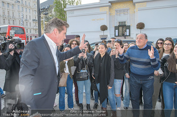 David Hasselhoff für Admiral PK - Novomatic Forum, Wien - Di 09.04.2019 - David HASSELHOFF begrüßt Fans, Touristen17