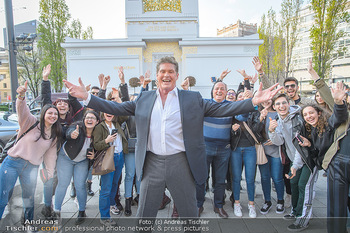 David Hasselhoff für Admiral PK - Novomatic Forum, Wien - Di 09.04.2019 - David HASSELHOFF mit Fans, Touristen24