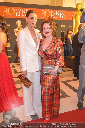 Romy Gala - Red Carpet - Hofburg Wien - Sa 13.04.2019 - Edita MALOVCIC, Eva SPREITZHOFER46