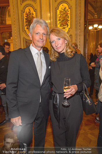 Filmpremiere ´Backstage Wiener Staatsoper´ - Wiener Staatsoper - So 28.04.2019 - Elisabeth und Benedikt KOBEL13