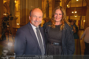 Filmpremiere ´Backstage Wiener Staatsoper´ - Wiener Staatsoper - So 28.04.2019 - Dominique MEYER, Natalia USHAKOVA20