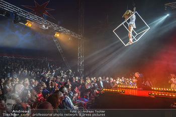 Cirque Du Vegas - Zirkuszelt, Wien - Di 30.04.2019 - Philippa SPEIGHT vor Publikum105