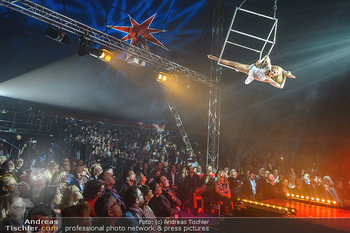 Cirque Du Vegas - Zirkuszelt, Wien - Di 30.04.2019 - Philippa SPEIGHT vor Publikum107