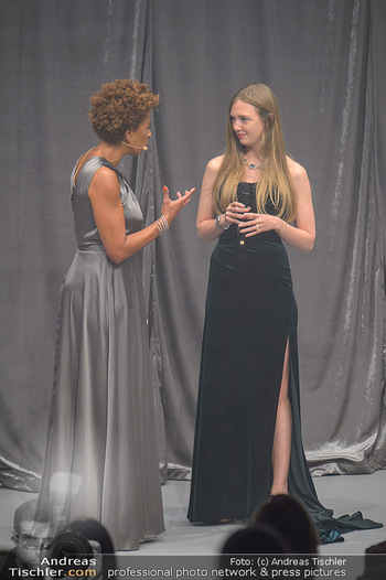 Duftstars Awards - MQ Halle E, Wien - Do 02.05.2019 - Arabella KIESBAUER, Eleonore HABSBURG145