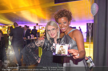 Duftstars Awards - MQ Halle E, Wien - Do 02.05.2019 - Liane SEITZ, Arabella KIESBAUER346