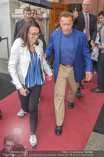 Schwarzenegger für SodaStream - Hofburg Wien - So 26.05.2019 - Arnold SCHWARZENEGGER, Monika LANGTHALER39