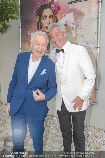 Das Land des Lächelns Premiere - Seefestspiele Mörbisch - Do 11.07.2019 - Harald SERAFIN, Peter EDELMANN13