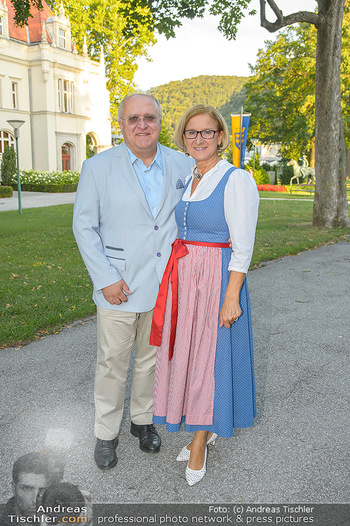 LH Mikl-Leitner besucht die Festspiele - Stadttheater Berndorf - Do 08.08.2019 - Johanna MIKL-LEITNER mit Ehemann Andreas2