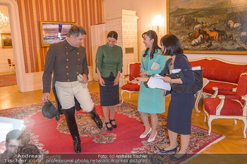 Besuch der Japanischen Prinzessin - Spanische Hofreitschule - Di 17.09.2019 - Japanische Prinzessin Kako VON AKISHINO, Sonja KLIMA, Andreas HA20