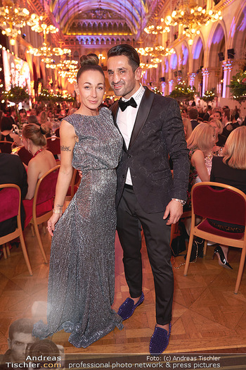 Woman of the year Gala - Rathaus Wien - Mi 27.11.2019 - Fadi und Ines MERZA33