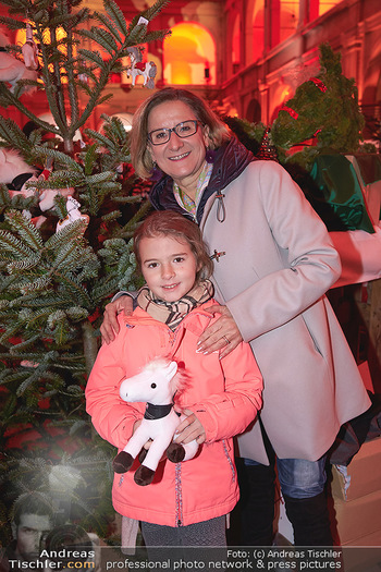 Advent in der Stallburg - Hofreitschule Stallburg, Wien - So 01.12.2019 - Johanna MIKL-LEITNER, Raphaela63