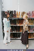 Schuhkaufen mit Kiesbauer - MAX Vögele Shop - Di 20.09.2005 - 12