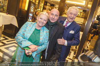 Jeannine Schiller Neujahrscocktail - Hilton Hotel Vienna, Wien - Di 07.01.2020 - Brigitte Gitti KREN, Harald SERAFIN, Christoph FÄLBL1