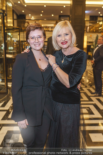 Jeannine Schiller Neujahrscocktail - Hilton Hotel Vienna, Wien - Di 07.01.2020 - Lizzy Elisabeth ENGSTLER mit Tochter Amelie11